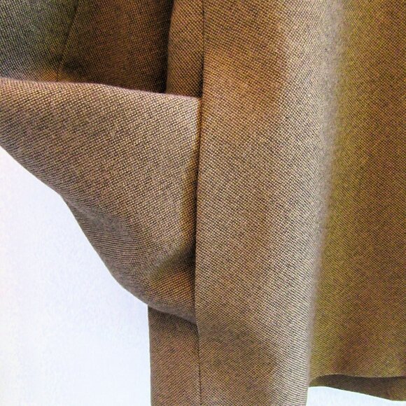 Pure Wool Casual Elegant Jacket, Jones New York, Made in Canada - Picture 1 of 6